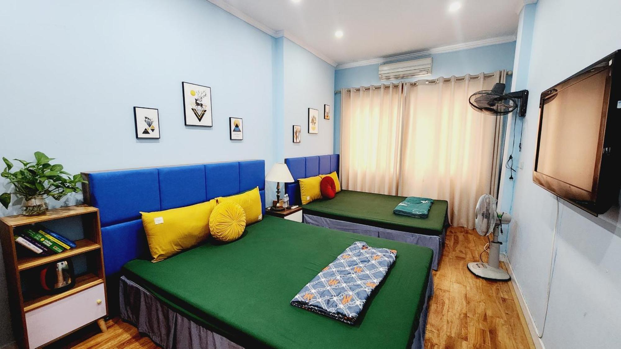 Hanoi Cozy Homestay Long Bien Exterior photo